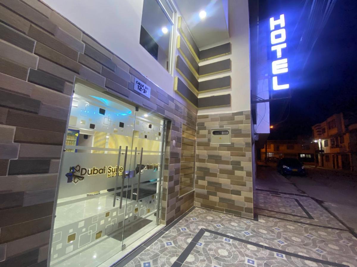 פאסטו Hotel Dubai Suite מראה חיצוני תמונה